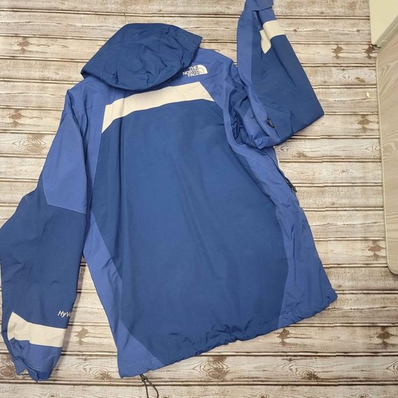 The North face HyVent Jacket - Picture 7 of 8